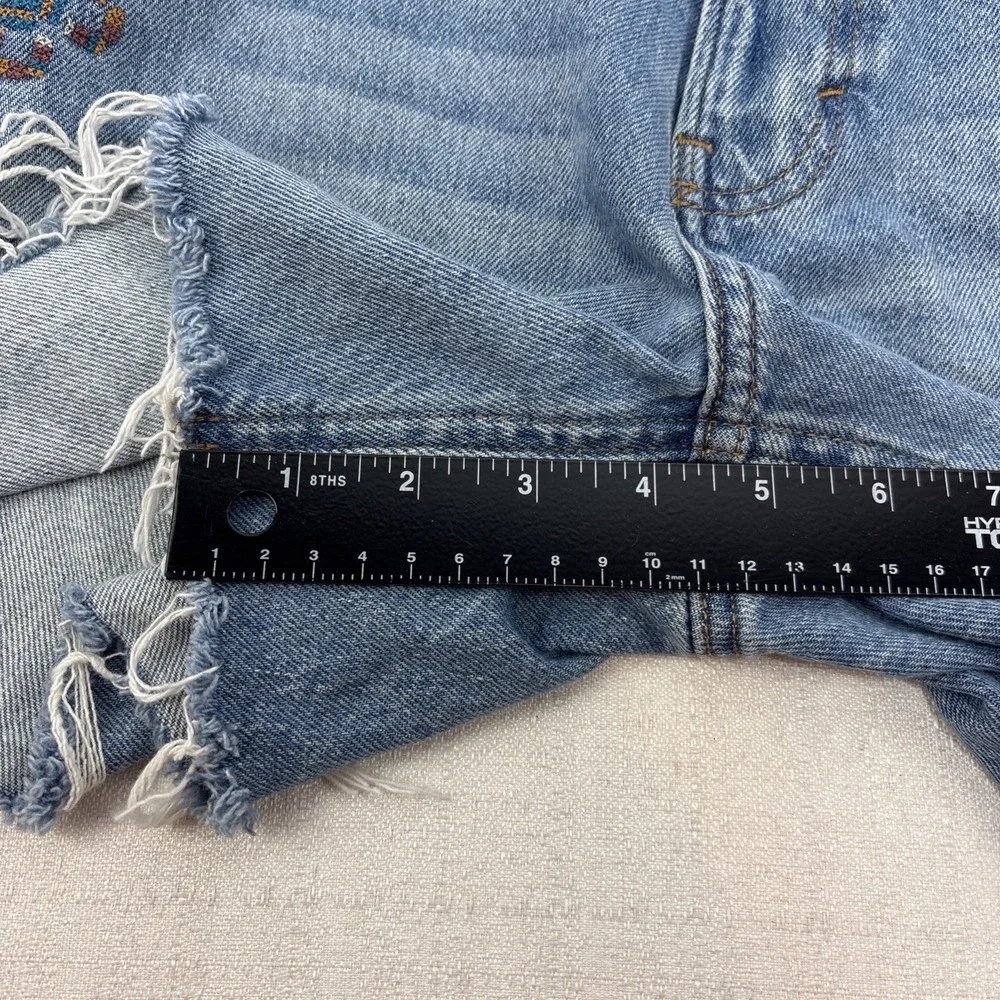 Lucky Brand Womens Midrise Boy Short Cutoff Embroidered Denim‎ Size 8 Cutoff